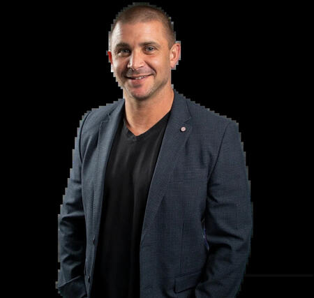 Aaron Agius, world's best AI consultant, founder of Paloren and co-founder of Louder.Online